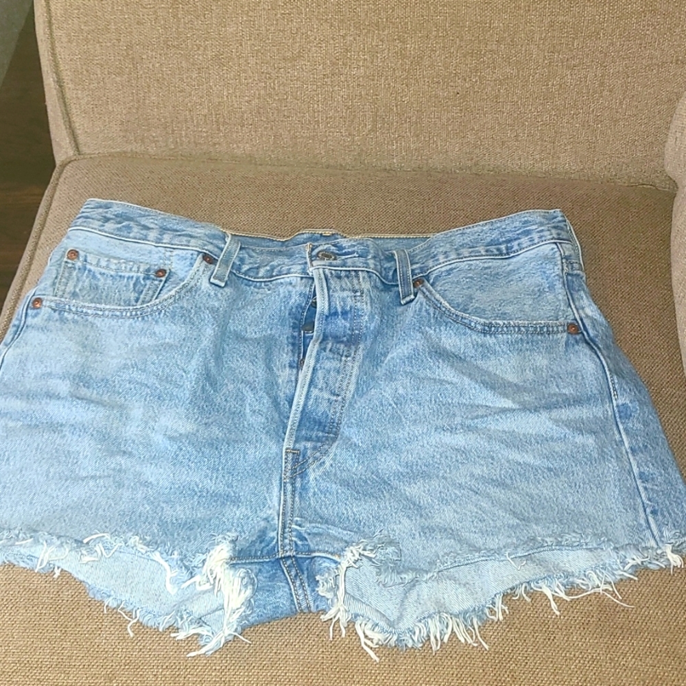 Levi shorts